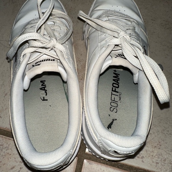Women’s preowned white Puma shoes size 7.5 - Picture 6 of 6